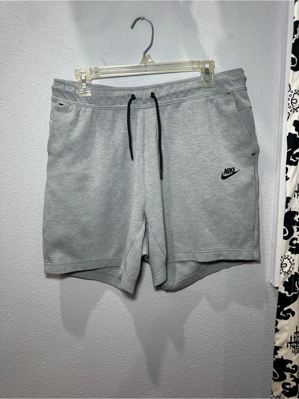 Nike sportswear tech fleece shorts
